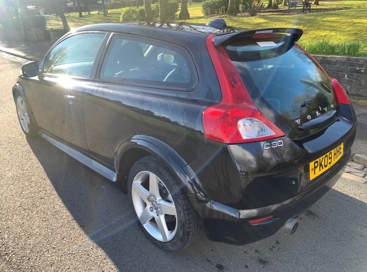 Used Volvo C30 2009 for sale - 77701889: Photo 3