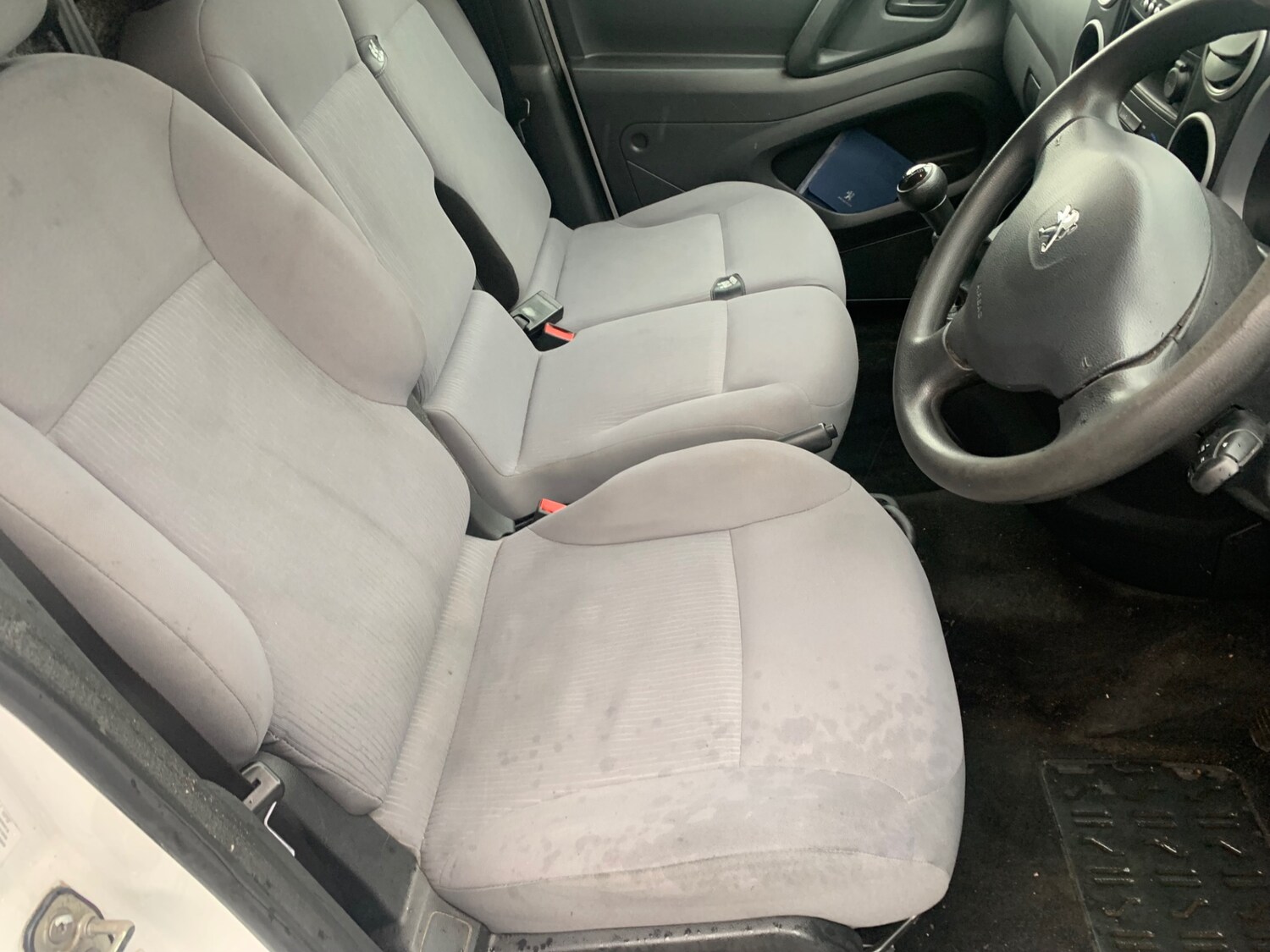 Used Peugeot Partner 2015 for sale - 77679082: Photo 9