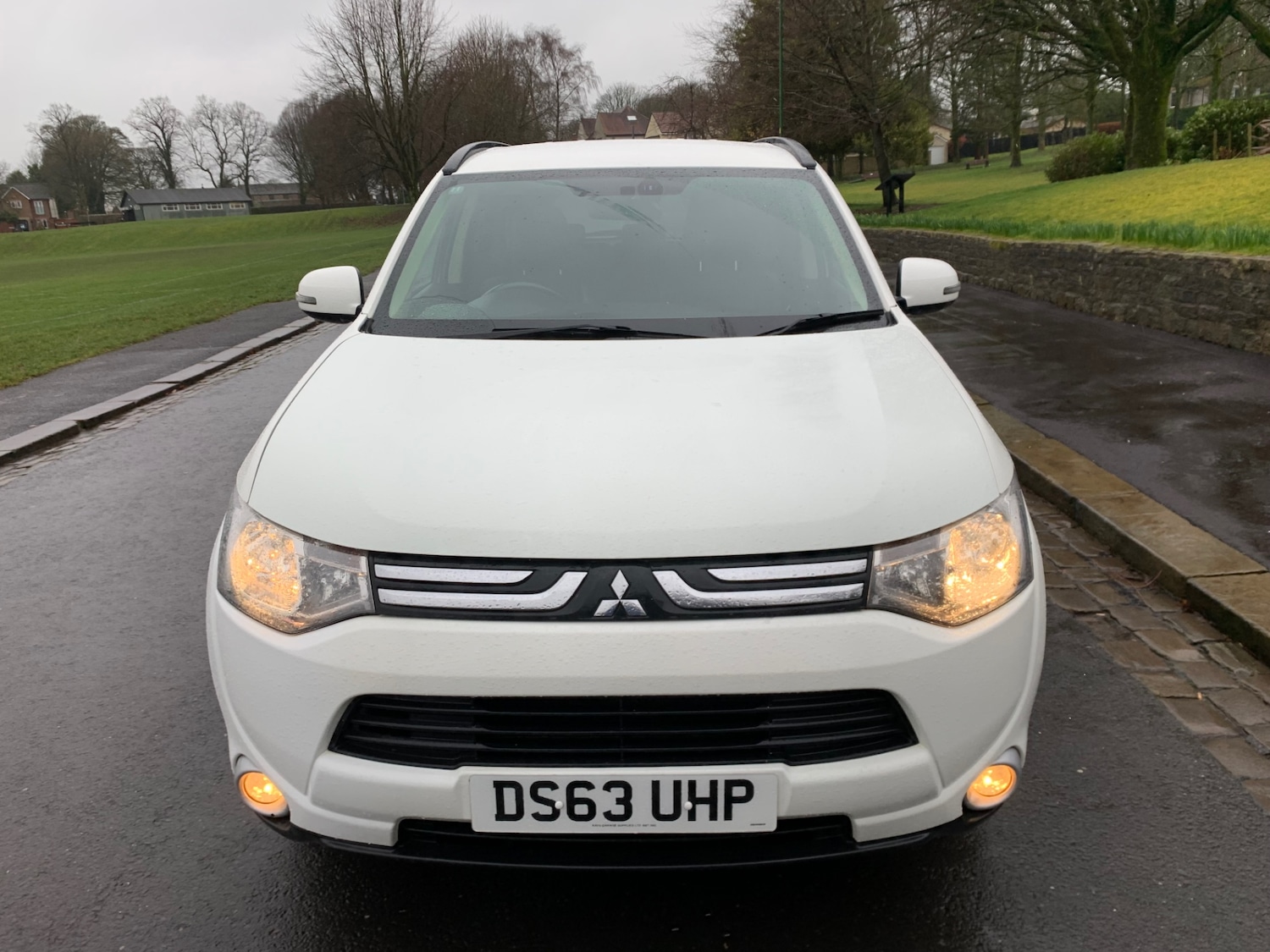 Used Mitsubishi Outlander 2014 for sale - 77460374: Photo 2