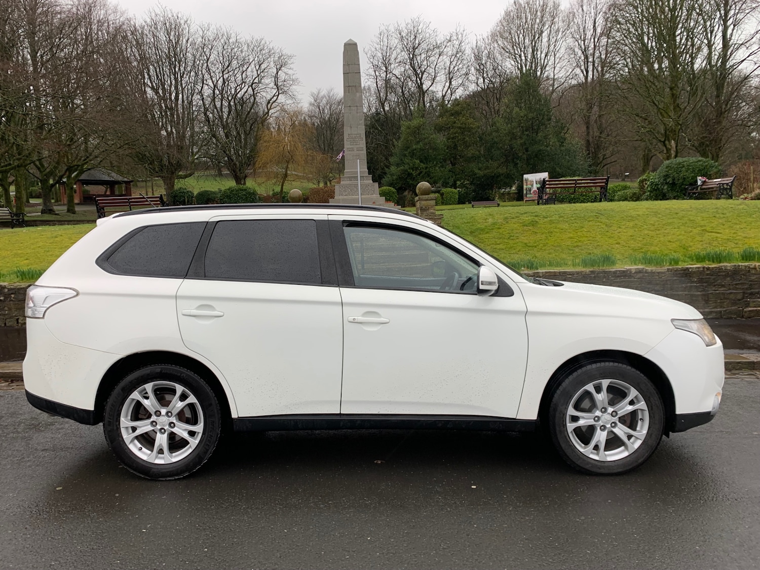 Used Mitsubishi Outlander 2014 for sale - 77460374: Photo 8