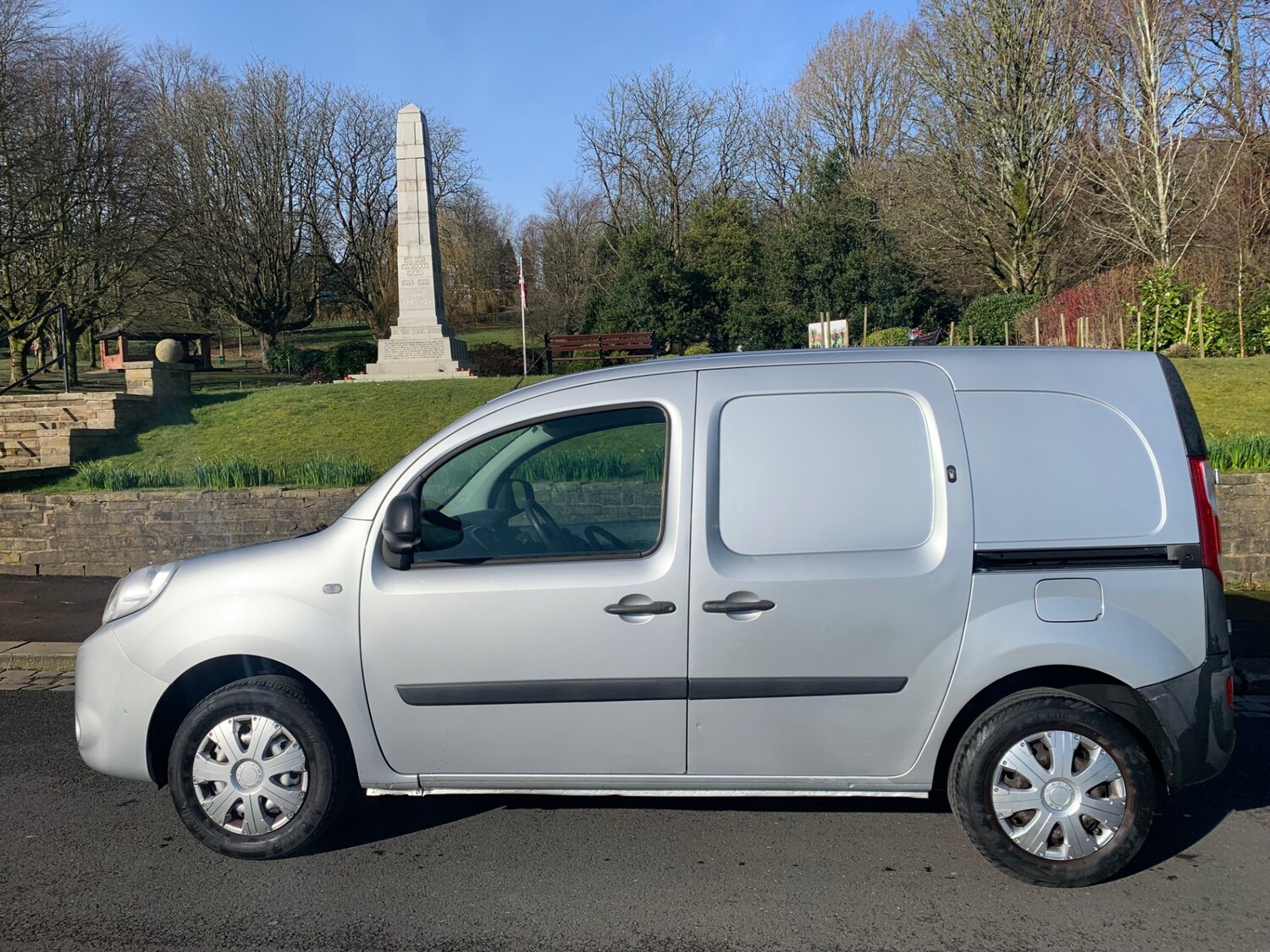 Used Renault Kangoo 2016 for sale - 77542546: Photo 4