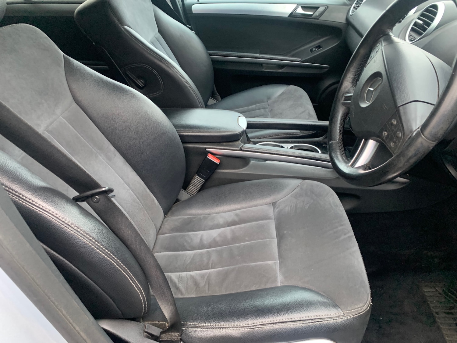 Used Mercedes-Benz M Class 2008 for sale - 77296870: Photo 7