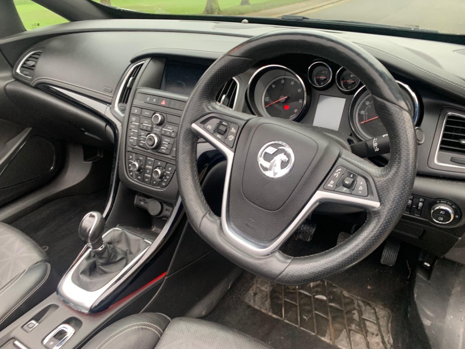 Used Vauxhall Cascada 2013 for sale - 77607199: Photo 10