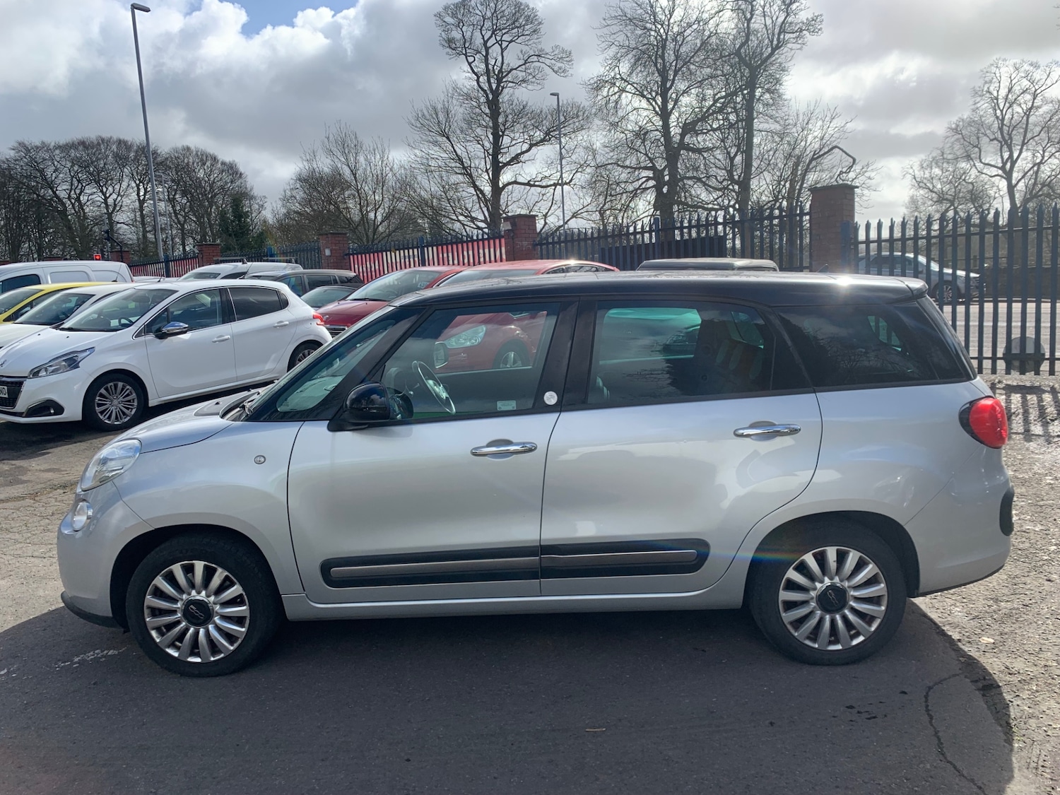 Used Fiat 500L 2015 for sale - 77831717: Photo 6