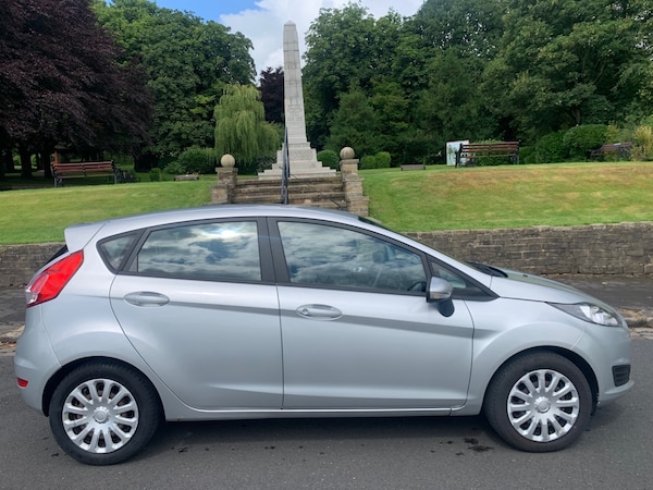 Used Ford Fiesta 2013 for sale - 75304299: Photo 8