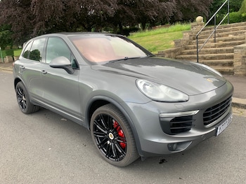 Used Porsche Cayenne 2015 for sale - 78791601: Photo