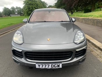 Used Porsche Cayenne 2015 for sale - 78791601: Photo