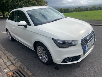 Used Audi A1 2011 for sale - 75789121: Photo