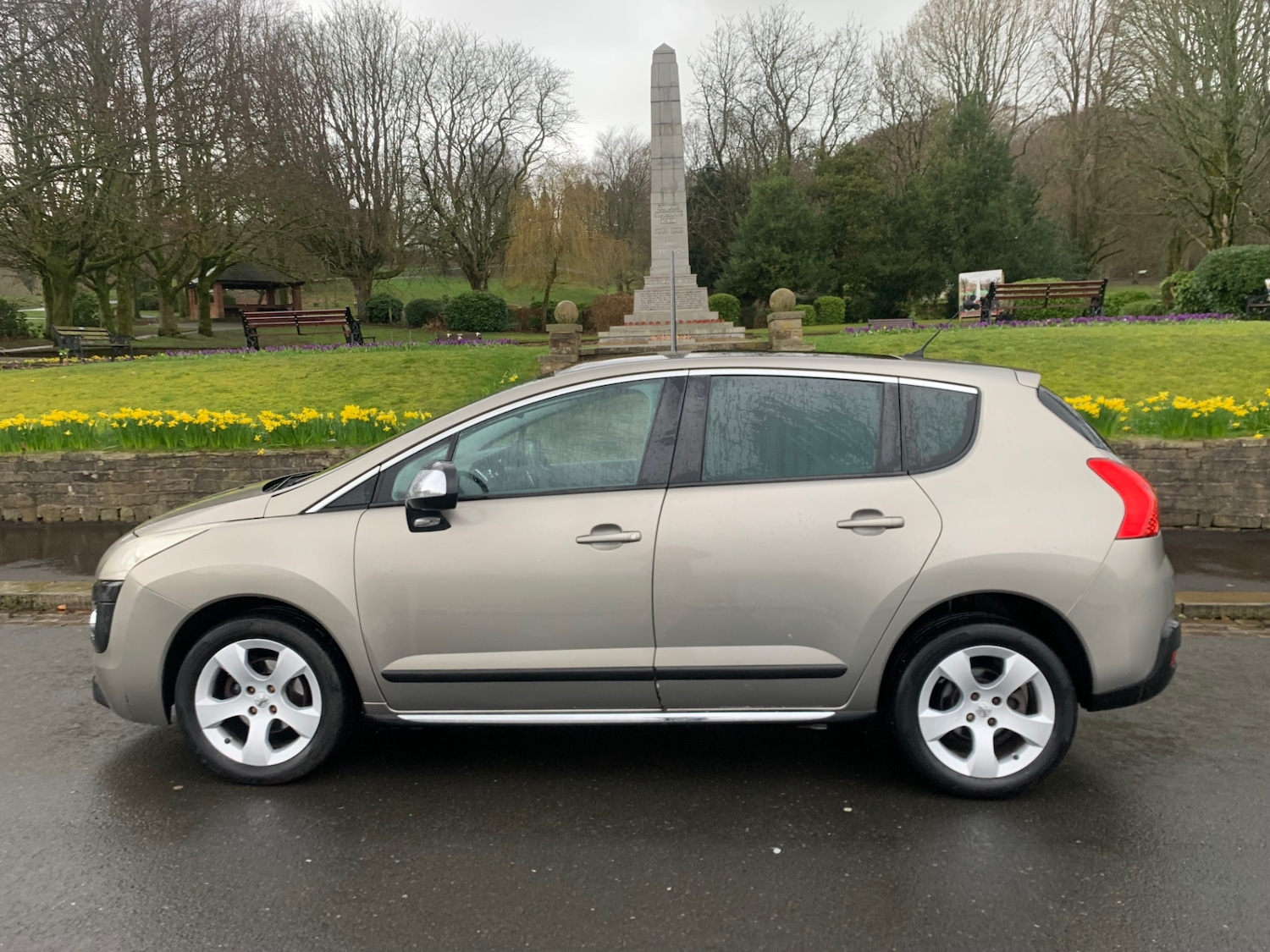 Used Peugeot 3008 2011 for sale - 77691258: Photo 5