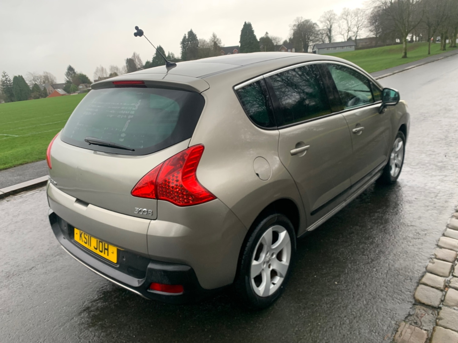 Used Peugeot 3008 2011 for sale - 77691258: Photo 8