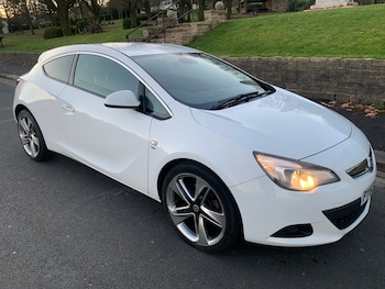 2013 (63) - 1.4T 16V 140 SRi 3dr