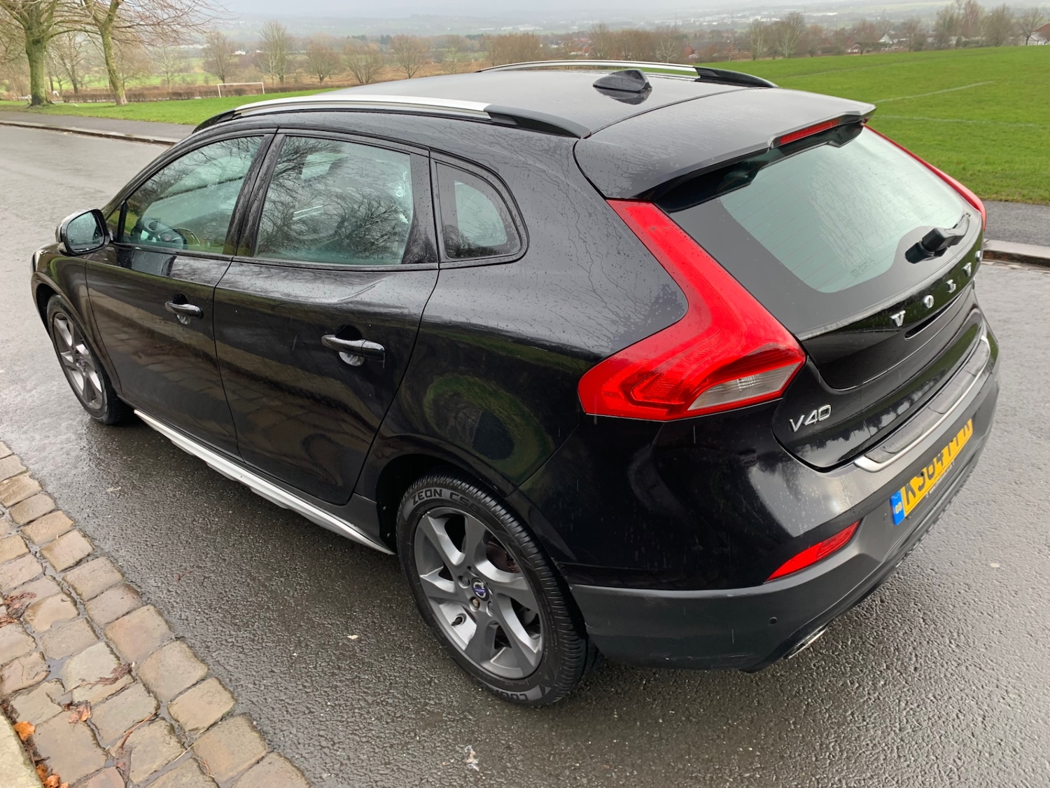 Used Volvo V40 2014 for sale - 77475687: Photo 5