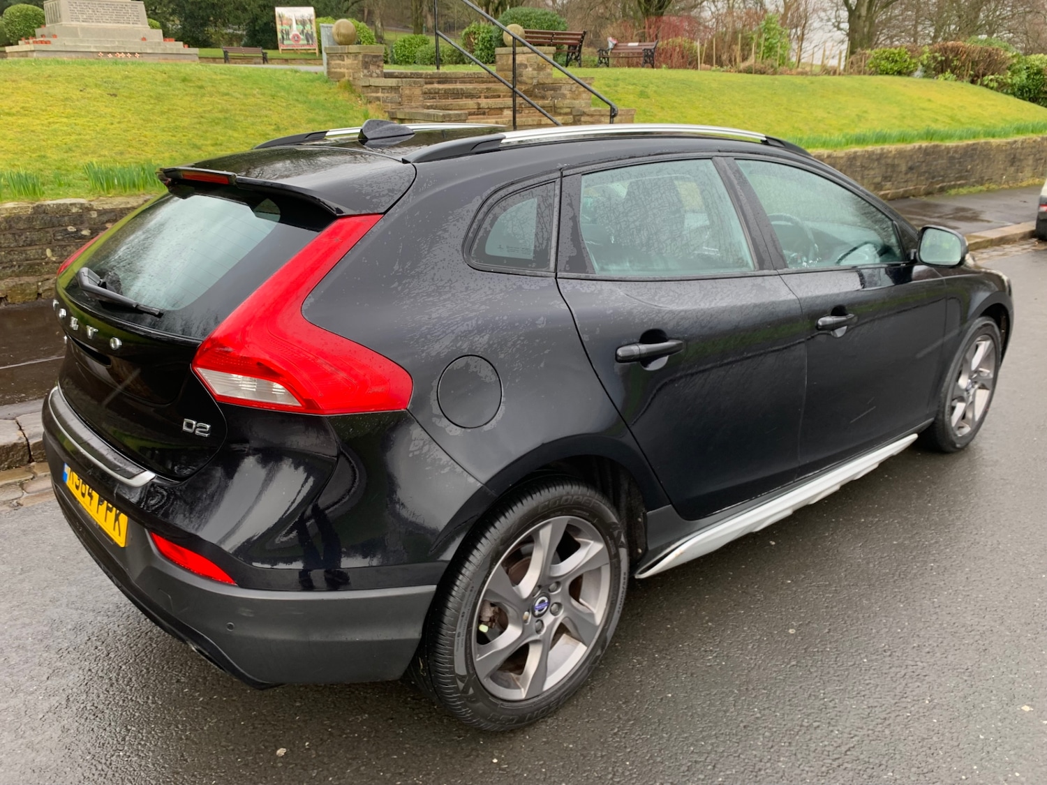 Used Volvo V40 2014 for sale - 77475687: Photo 7