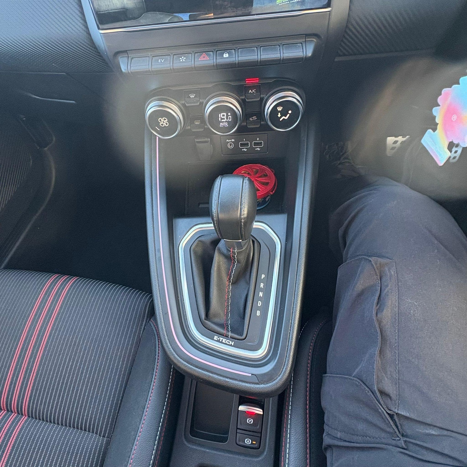 Used Renault Clio 2021 for sale - 76670177: Photo 11