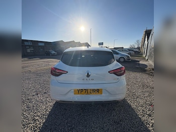 Used Renault Clio 2021 for sale - 76670177: Photo