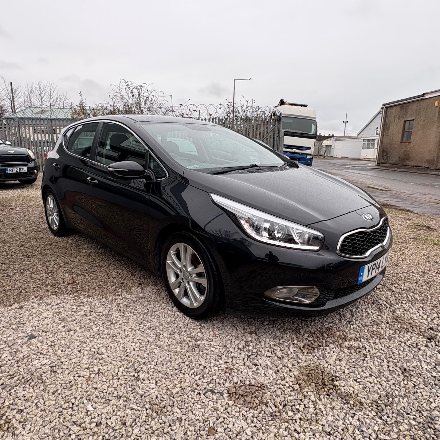 Used Kia Ceed 2014 for sale - 77114450: Photo 2