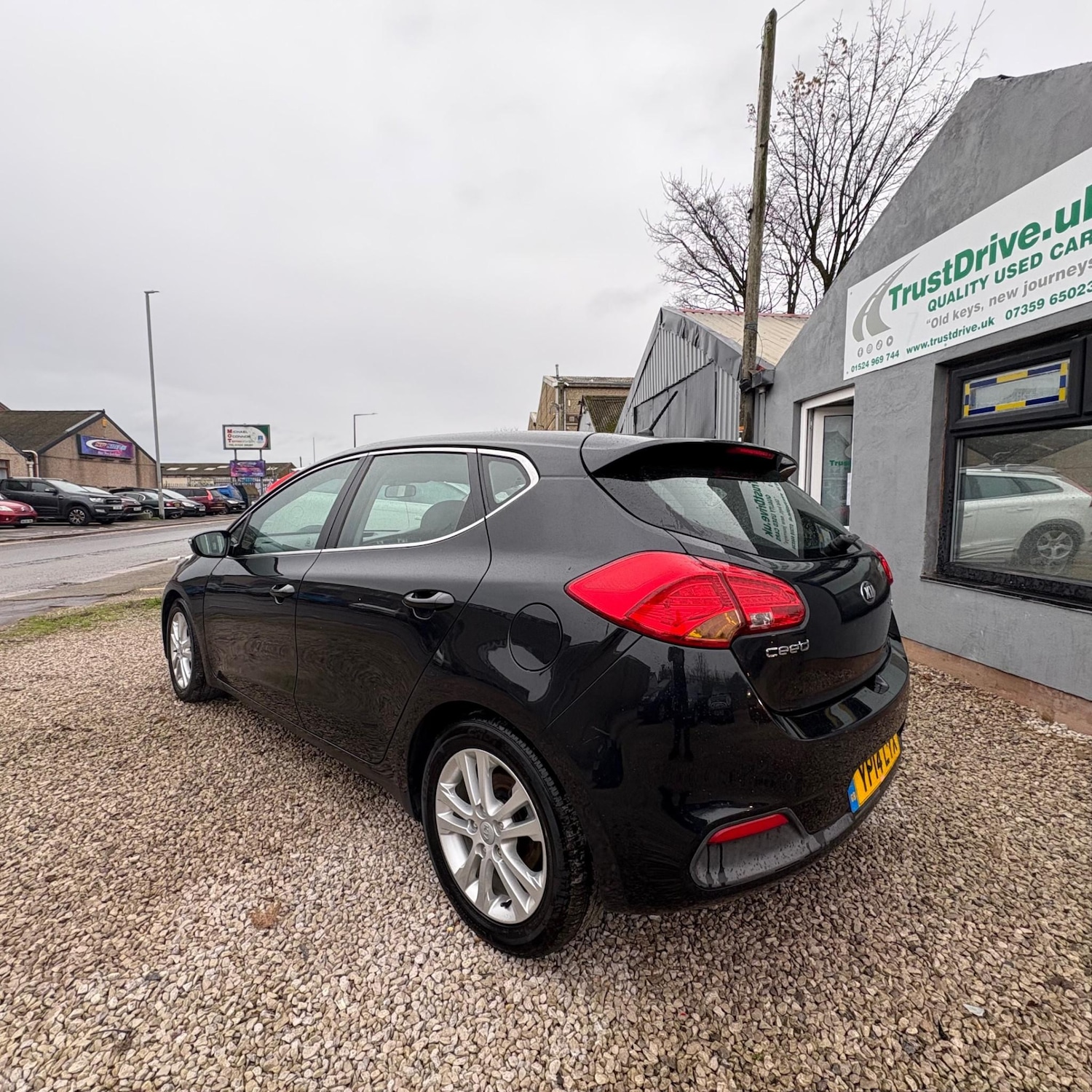 Used Kia Ceed 2014 for sale - 76581333: Photo 4