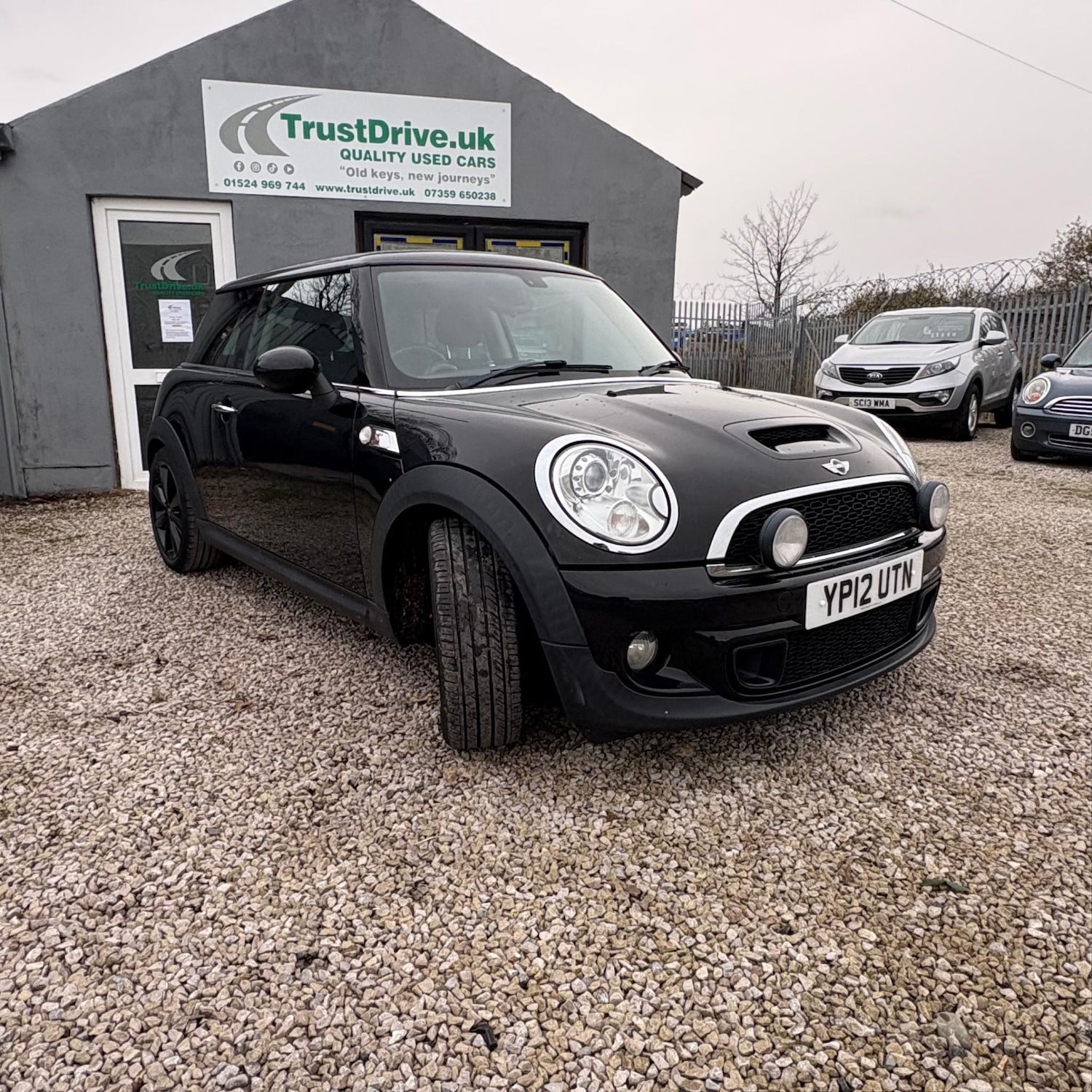 Used MINI Hatch 2012 for sale - 76581336: Photo 1