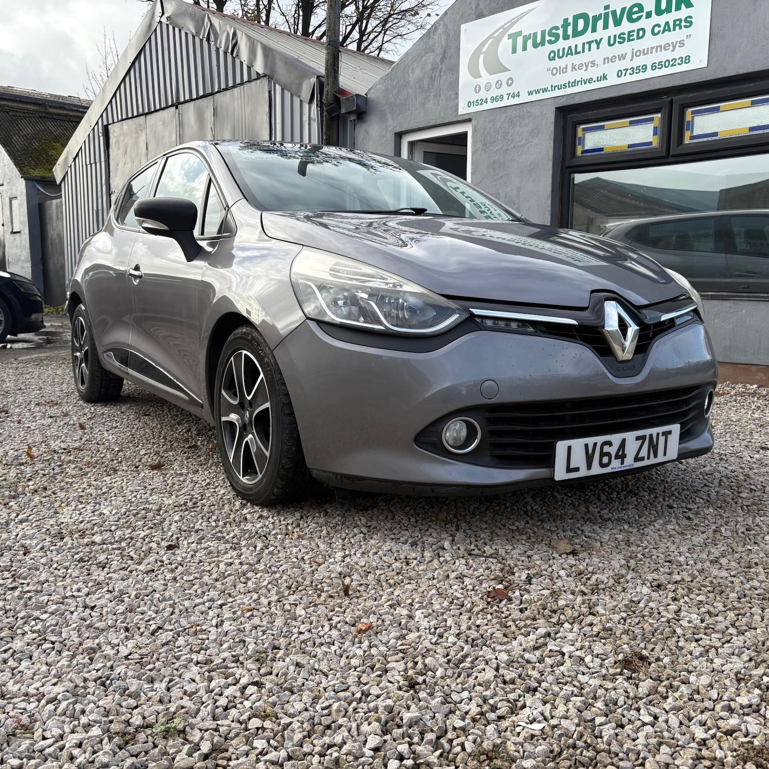 Used Renault Clio 2014 for sale - 76449270: Photo 1