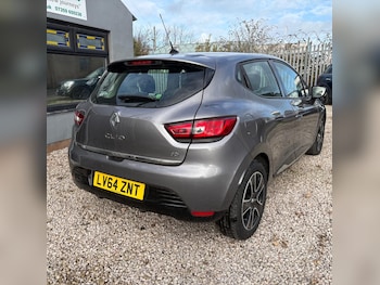 Used Renault Clio 2014 for sale - 76449270: Photo