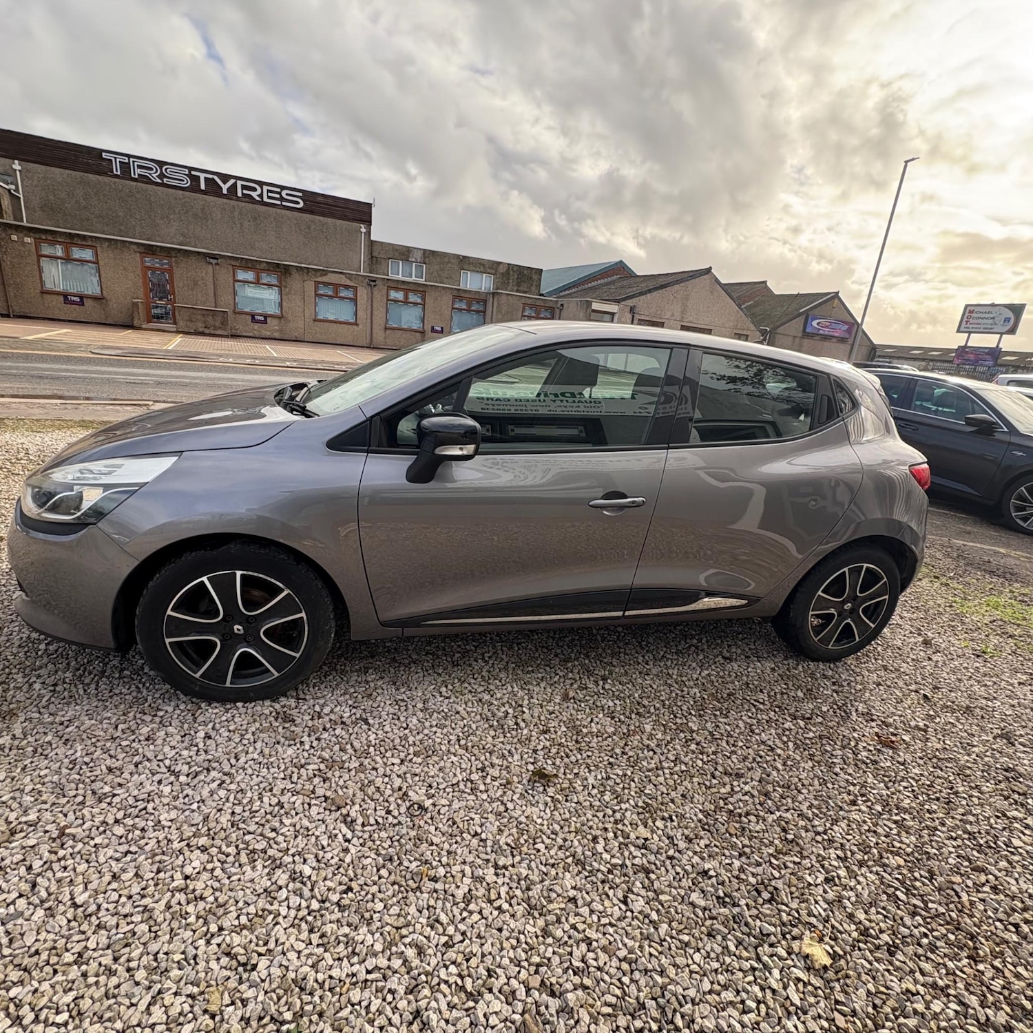 Used Renault Clio 2014 for sale - 76449270: Photo 9