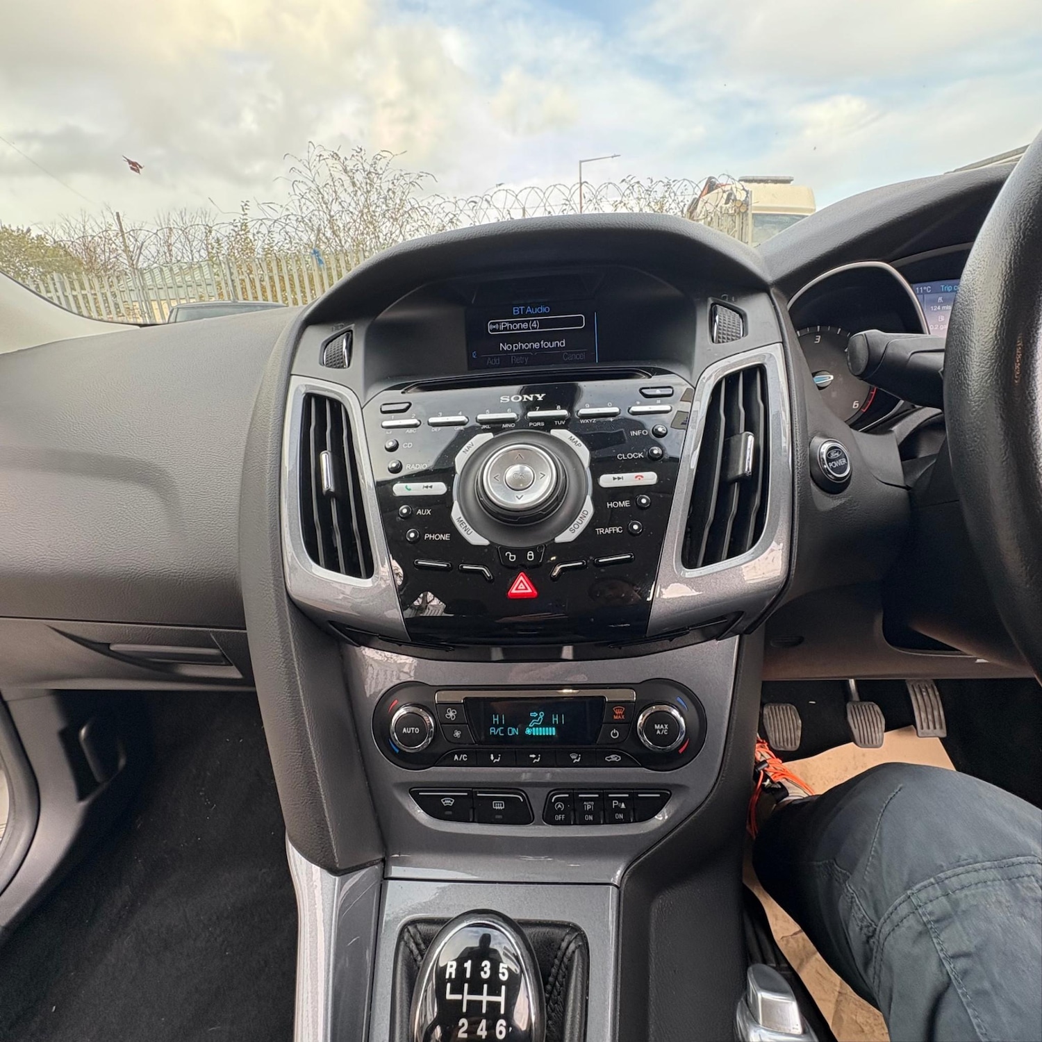 Used Ford Focus 2013 for sale - 76449268: Photo 17