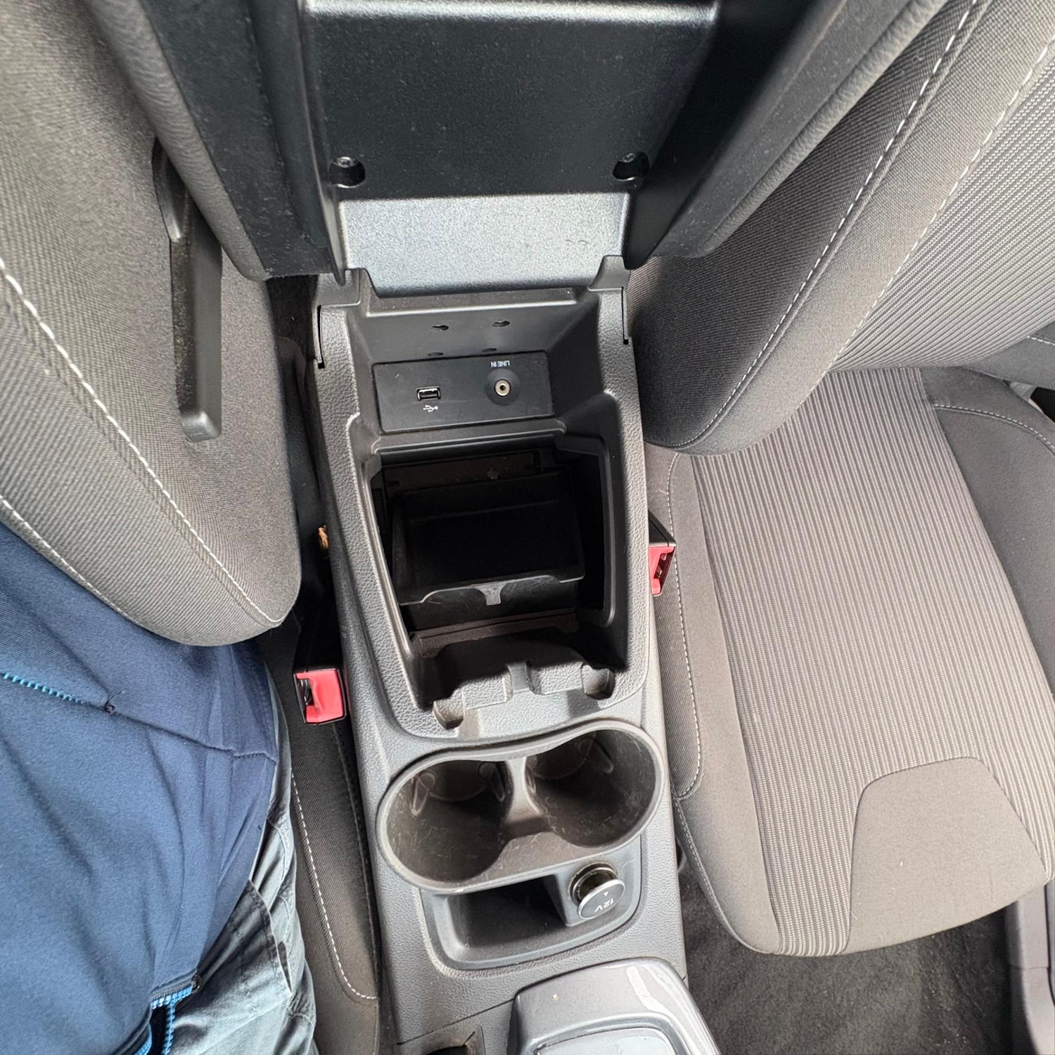 Used Ford Focus 2013 for sale - 76449268: Photo 21