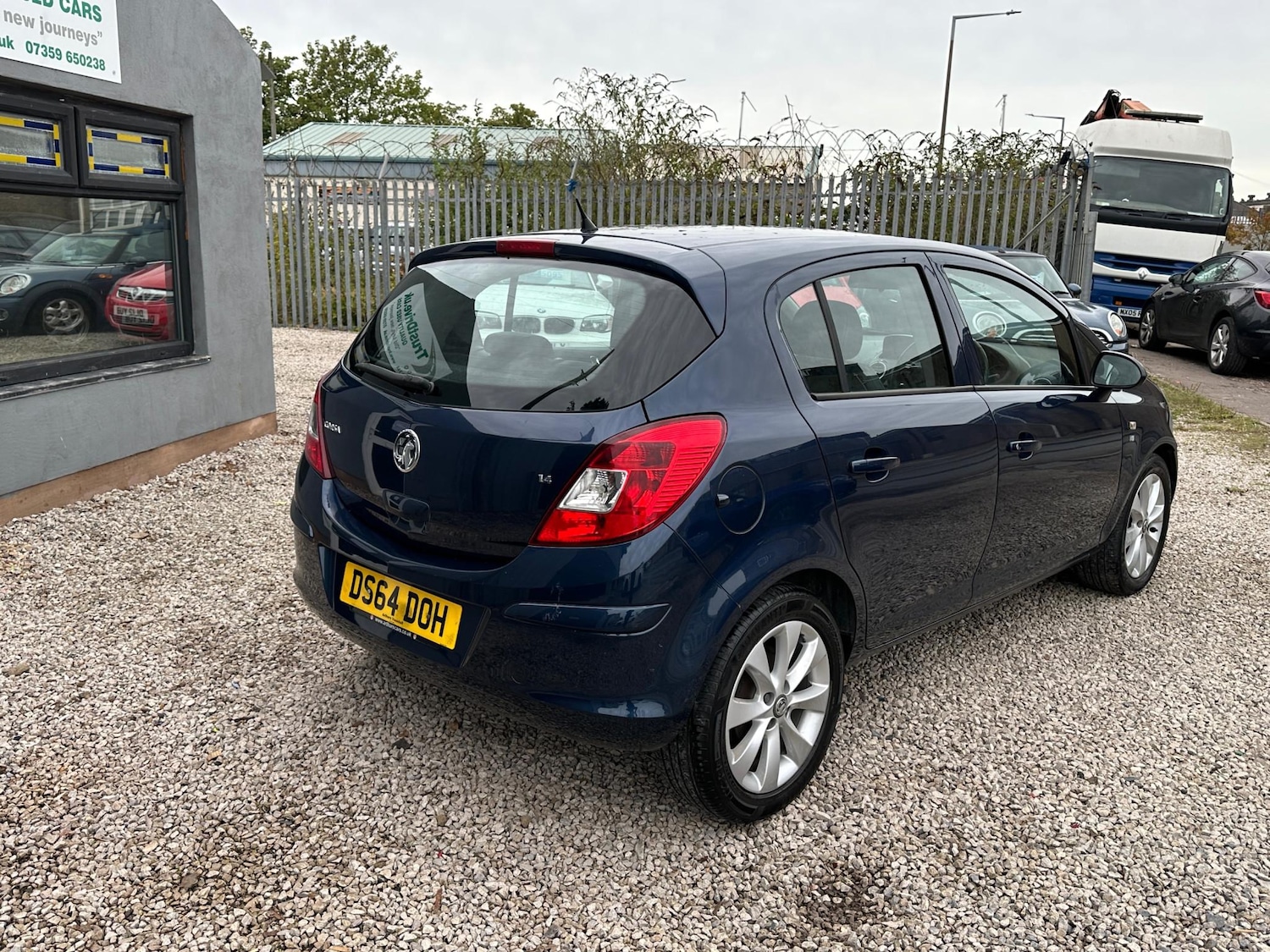 Used Vauxhall Corsa 2014 for sale - 76138764: Photo 8
