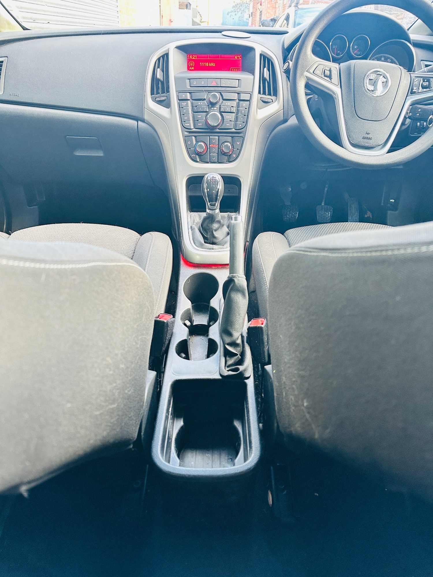 Used Vauxhall Astra 2010 for sale - 77264215: Photo 10