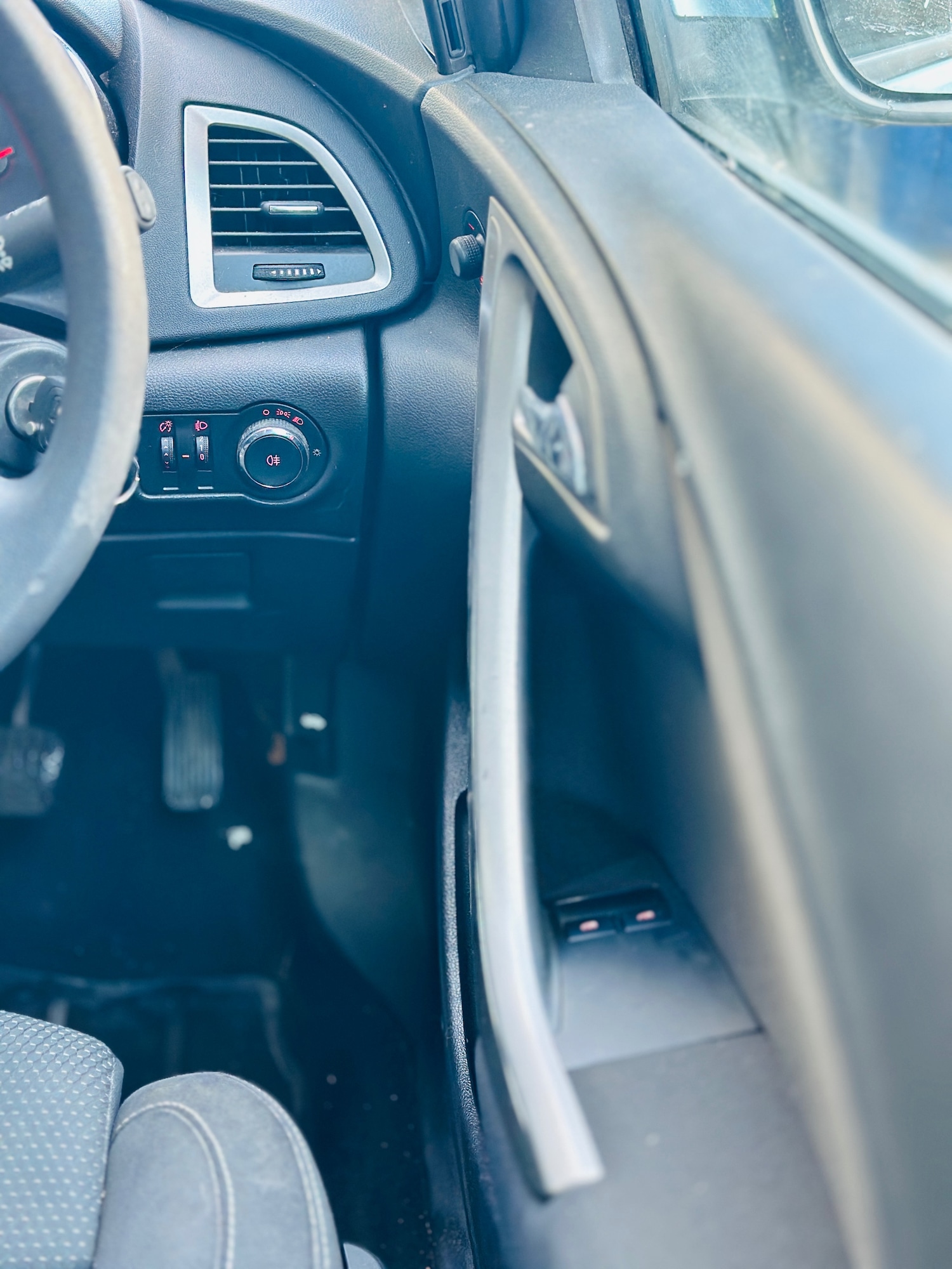 Used Vauxhall Astra 2010 for sale - 77264215: Photo 14