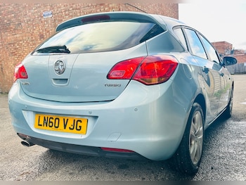 Used Vauxhall Astra 2010 for sale - 77264215: Photo