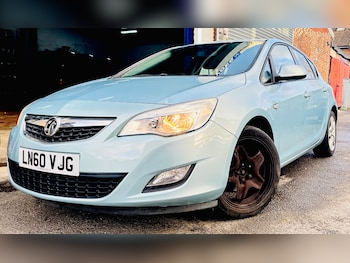 Used Vauxhall Astra 2010 for sale - 77264215: Photo