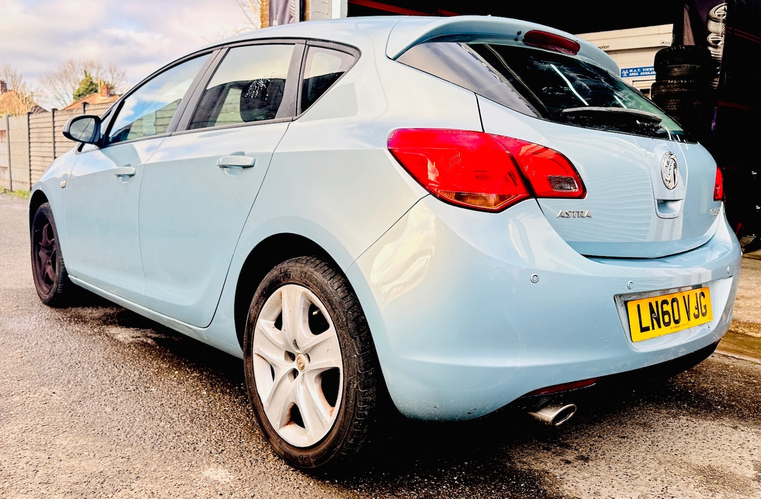 Used Vauxhall Astra 2010 for sale - 77264215: Photo 5