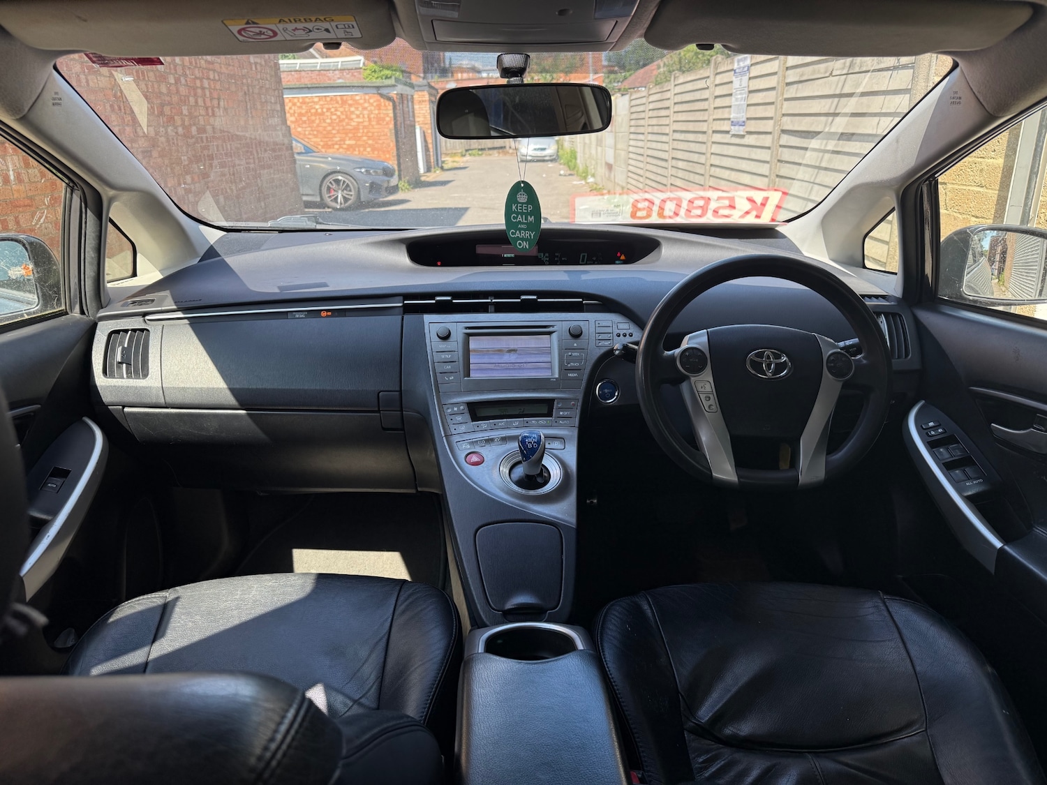 Used Toyota Prius 2015 for sale - 76393475: Photo 3
