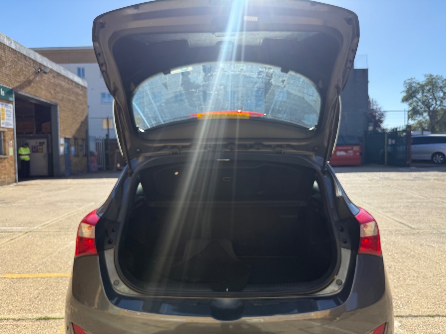 Used Hyundai i30 2015 for sale - 76358430: Photo 17