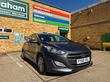 2015 (65) - 1.6 CRDi Blue Drive SE 5dr