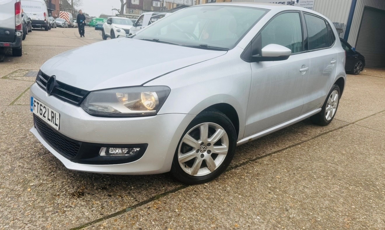 Used Volkswagen Polo 2012 for sale - 77775372: Photo 2
