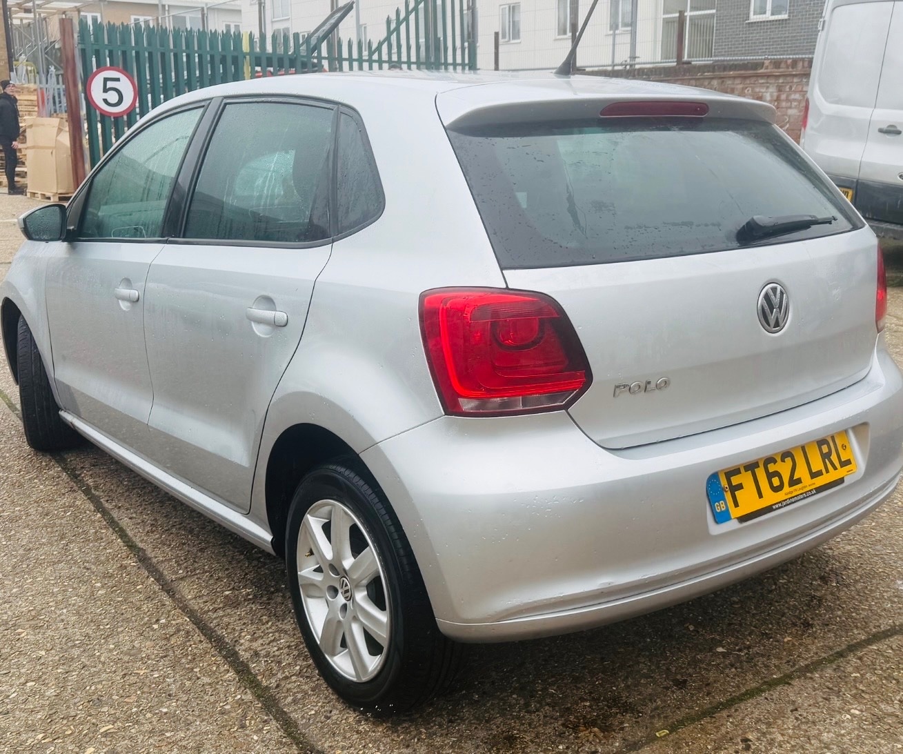Used Volkswagen Polo 2012 for sale - 77775372: Photo 5