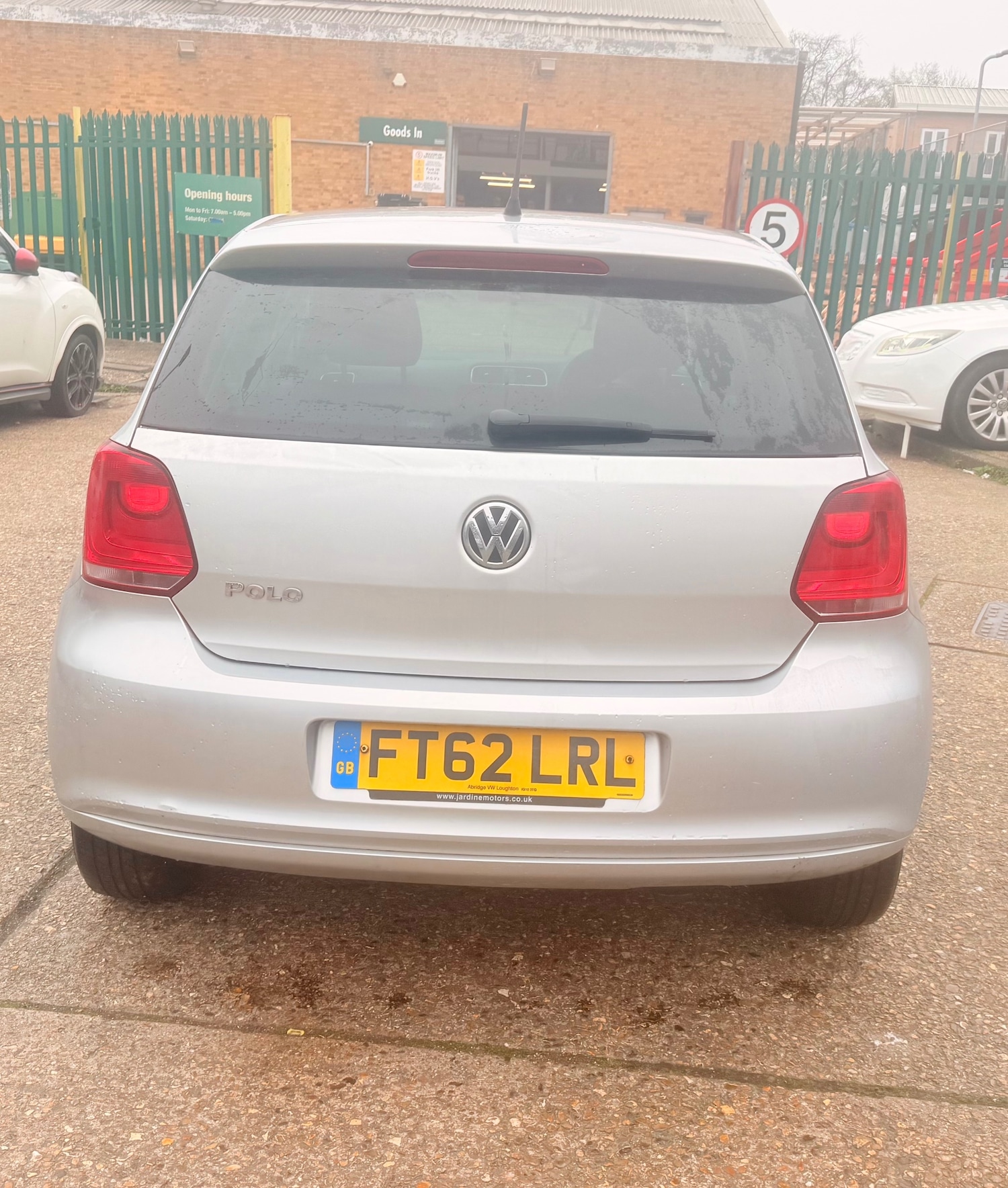 Used Volkswagen Polo 2012 for sale - 77775372: Photo 6