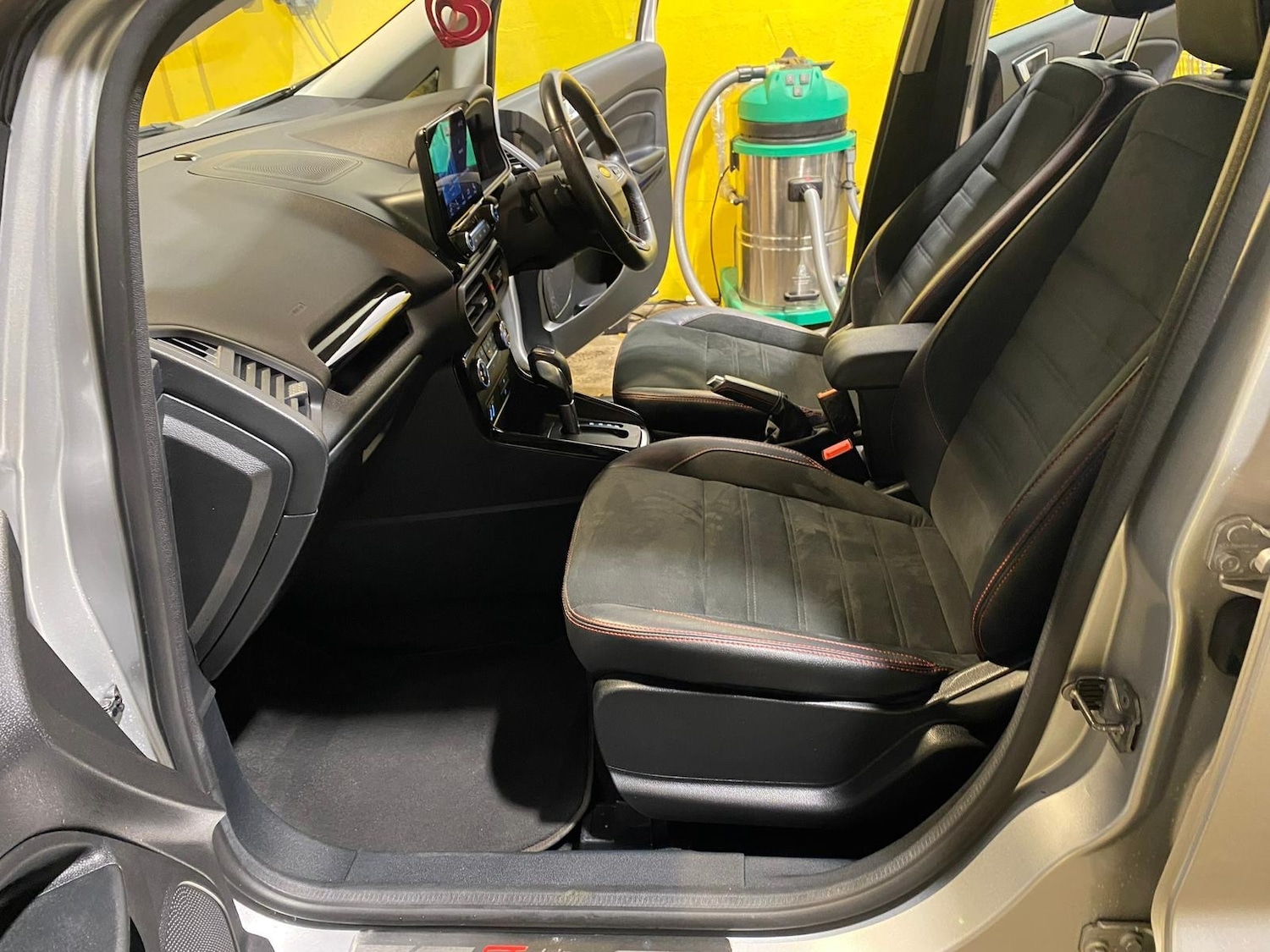 Used Ford Ecosport 2019 for sale - 76483267: Photo 9