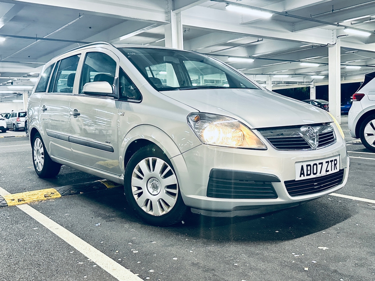 Used Vauxhall Zafira 2007 for sale - 76382483: Photo 1