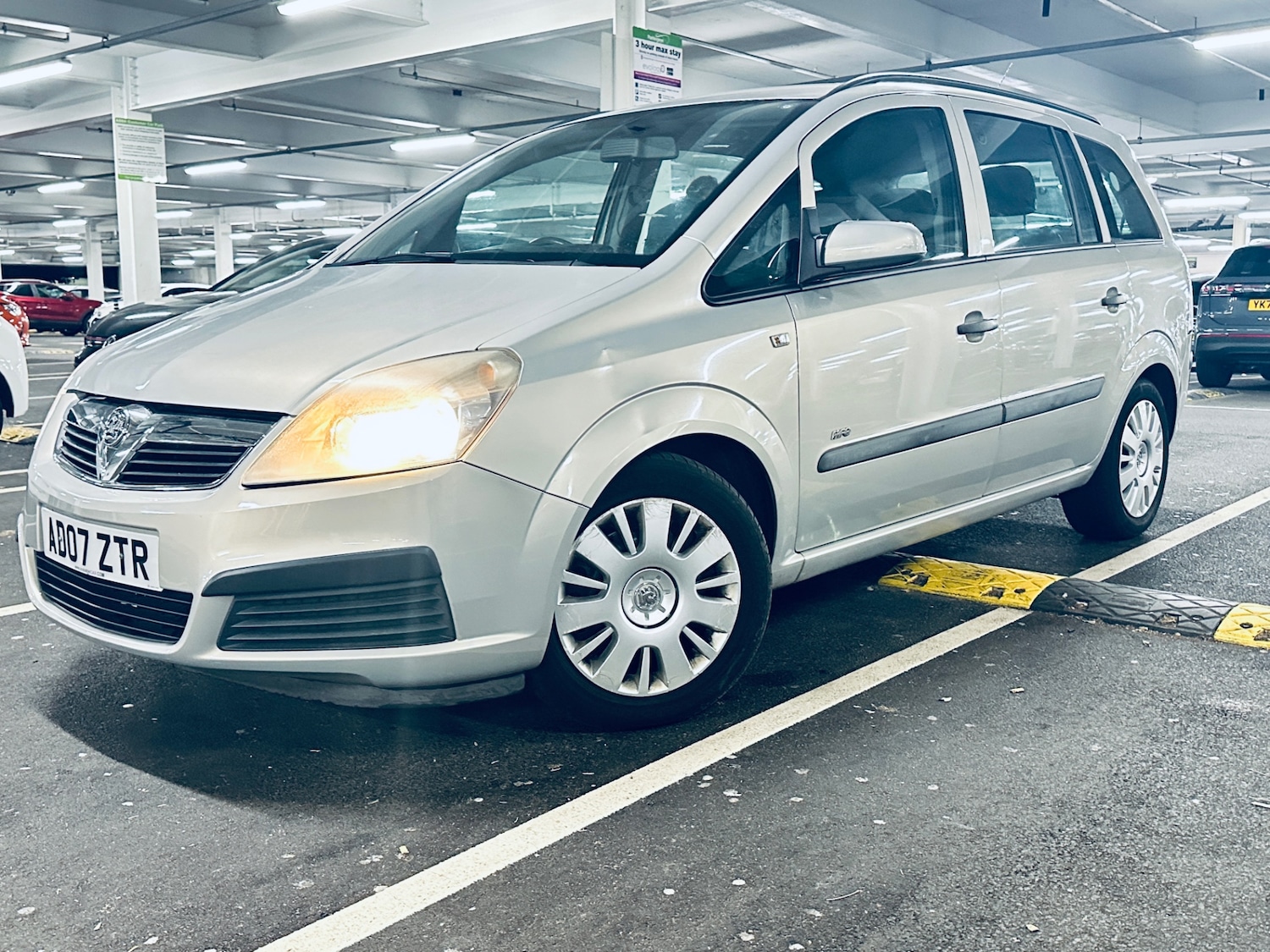 Used Vauxhall Zafira 2007 for sale - 76382483: Photo 20