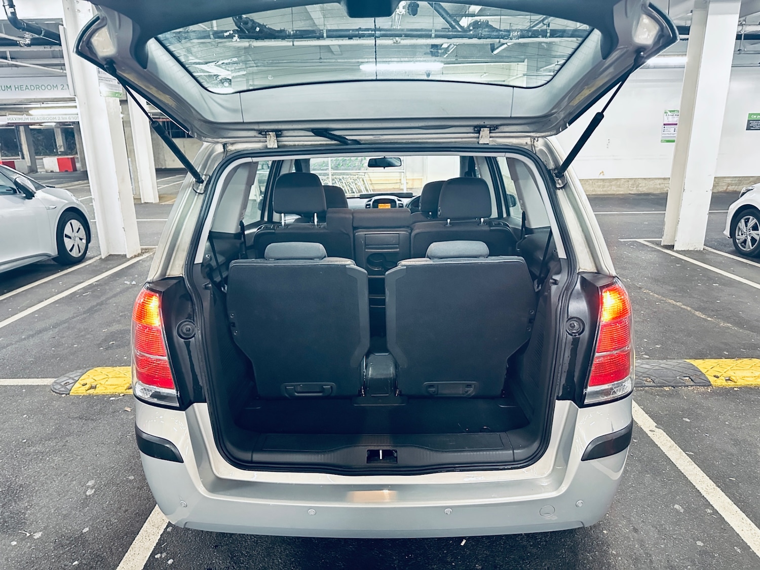 Used Vauxhall Zafira 2007 for sale - 76382483: Photo 8