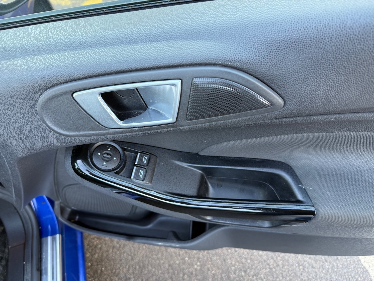 Used Ford Fiesta 2017 for sale - 76358610: Photo 12