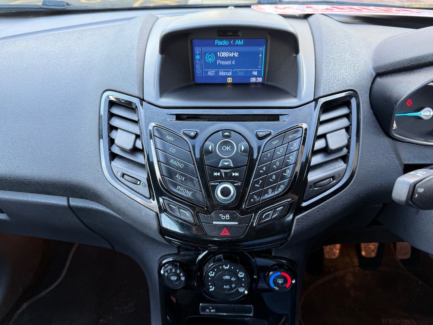 Used Ford Fiesta 2017 for sale - 76358610: Photo 9