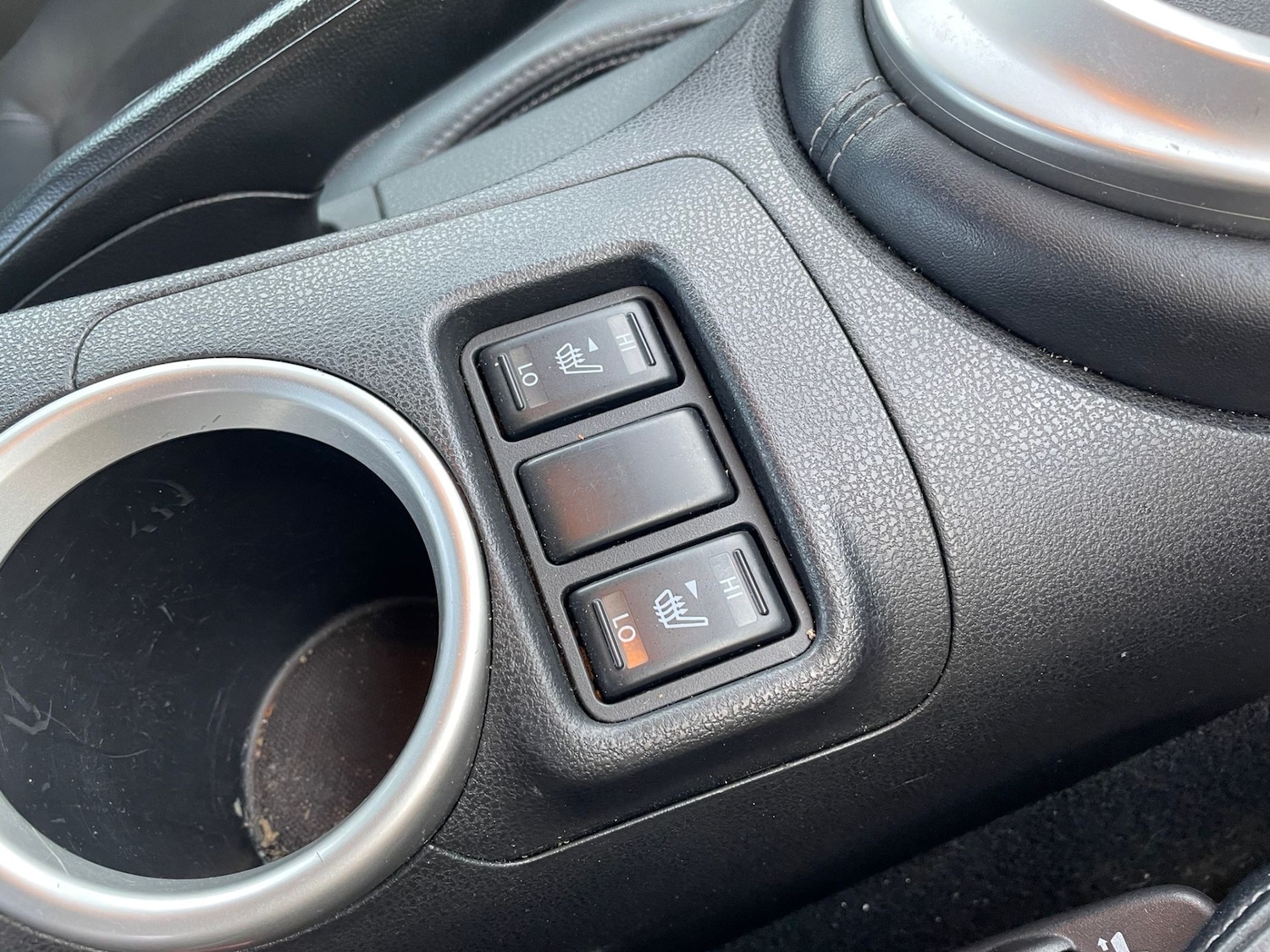 Used Nissan 370 Z 2010 for sale - 77977387: Photo 28