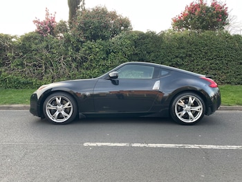 Used Nissan 370 Z 2010 for sale - 77977387: Photo