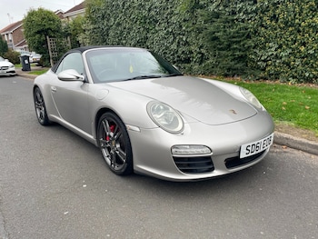 Porsche - 911