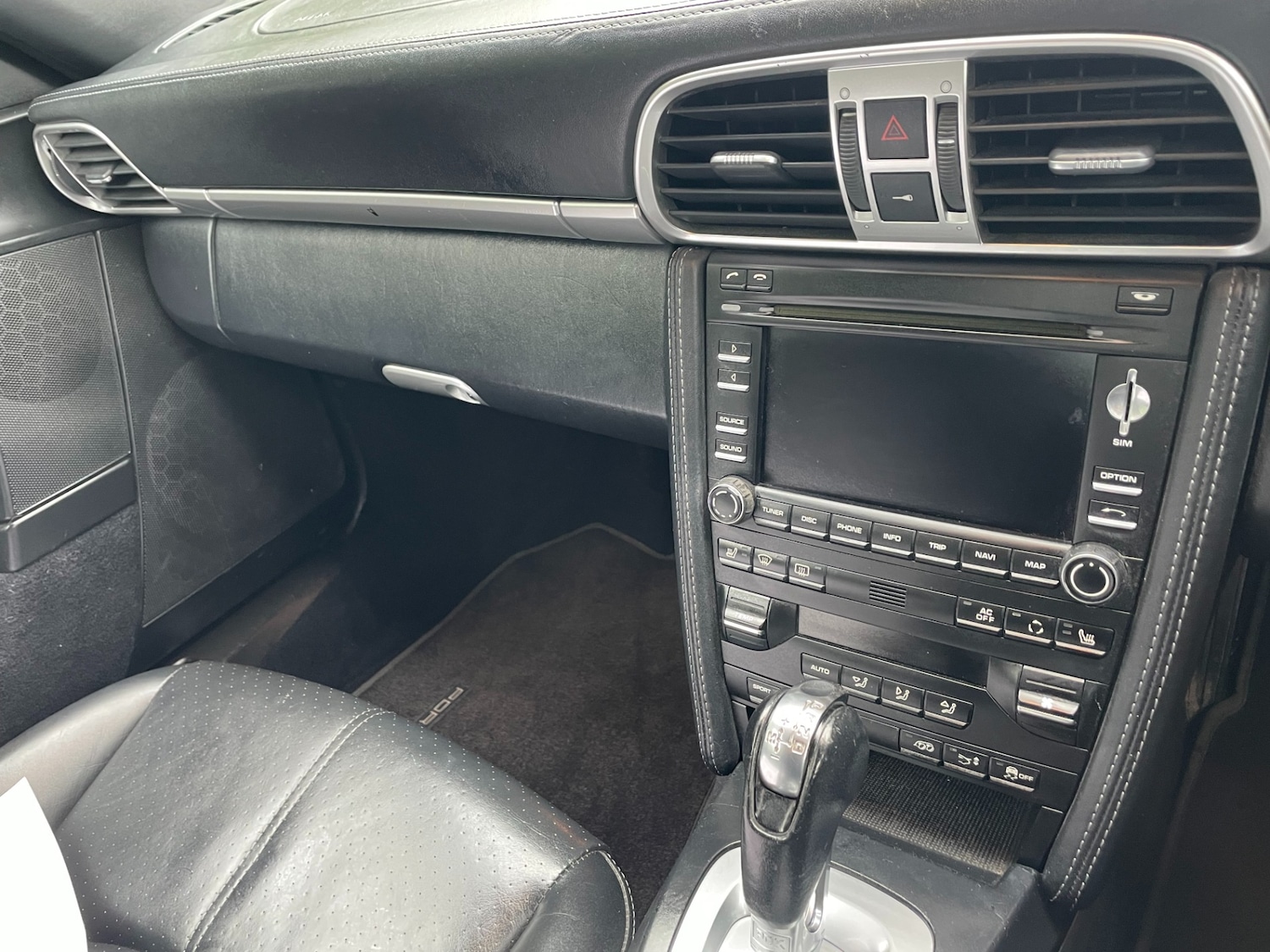 Used Porsche 911 2011 for sale - 76242956: Photo 41