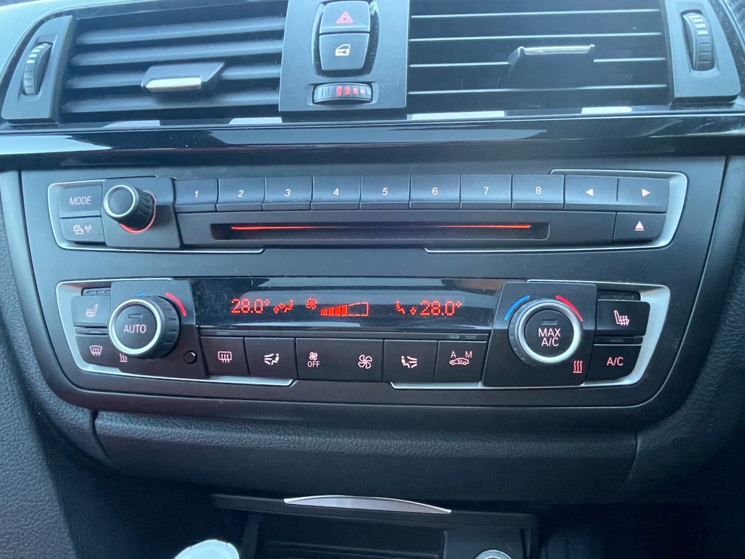 Used BMW 3 Series 2014 for sale - 77023481: Photo 27